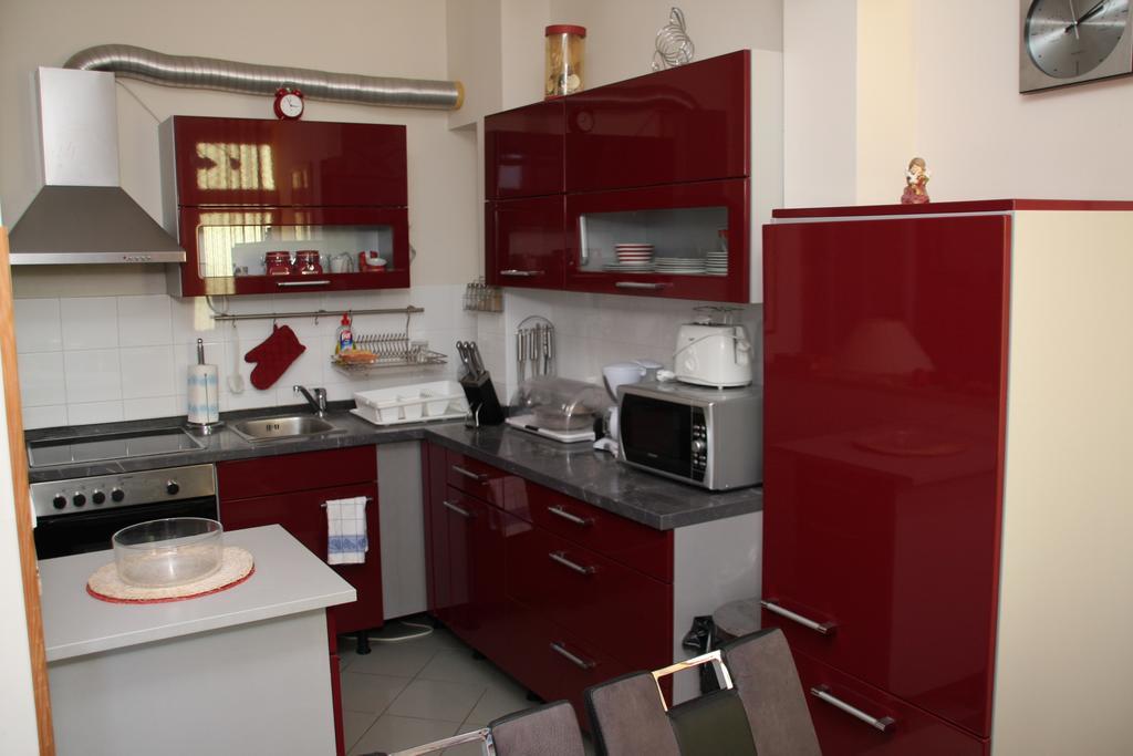 Apartments Mia ポドゥゴラ 部屋 写真