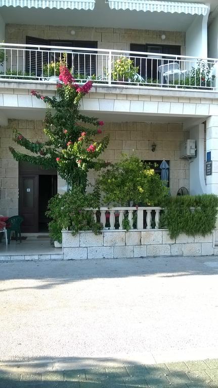 Apartments Mia ポドゥゴラ エクステリア 写真